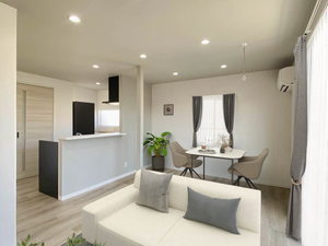 Ｔ．ＴＯＷＮエミネンス E201号-2