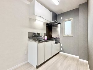 ビクトワール A102号-4