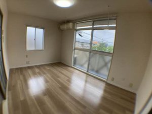 ルミエールすわの木 A201号-5