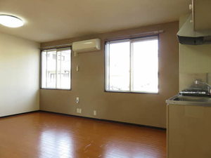 グランドール日永 A101号-2