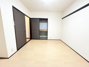 カーサ江島 B102号-10