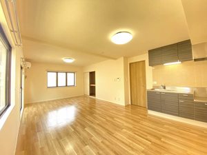 フレグランス日詰 C102号-3