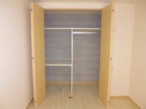 ファミール塩津 B101号-11