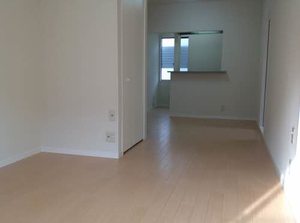 ゴユーウェスト B102号-9