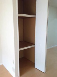 ゴユーウェスト B102号-15