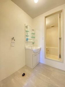 グランシャリオ D201号-7