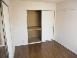 コートビレッジジュン E201号-5