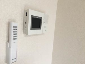コートビレッジジュン E202号-9