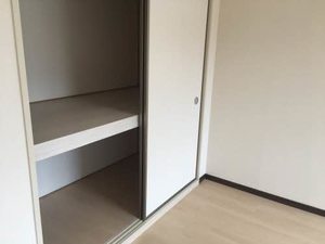 コートビレッジジュン E202号-12