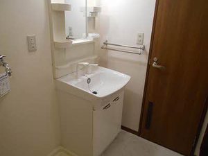 ＭＡＩＳＯＮ　Ｌ’ＥＳＴ C203号-3