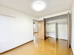 ガーデンクレス野木Ｂ 0201号-9