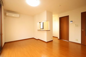 プロムナード南浜田 C101号-2