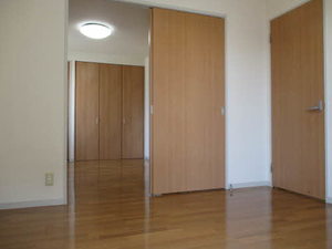 シャルム瀬名 A101号-3