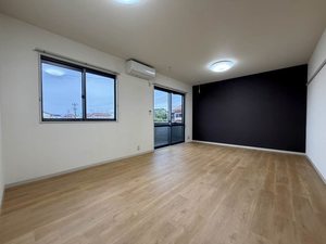 プチハイム山室 0202号-2