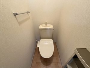 プチハイム山室 0202号-9