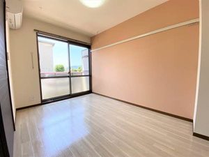 プレミール杉山 B102号-3