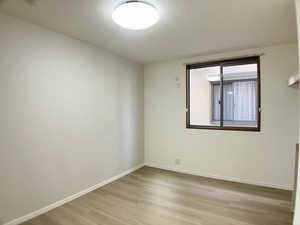 ドミールゆうひがおか C102号-6