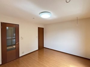 レオンK 0102号-3