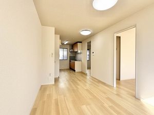 シプレーヌ大村 A103号-2