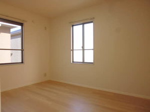 シプレーヌ大村 A201号-10