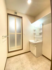 アザレアコート B102号-10