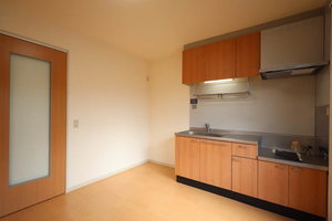 グリーンコート E202号-4