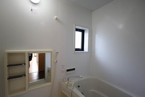 グリーンコート E202号-13