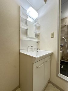 ウエストリバー E102号-11