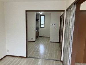 エミネンス A105号-3