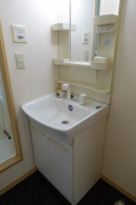 グレースメゾン小柳 H201号-11