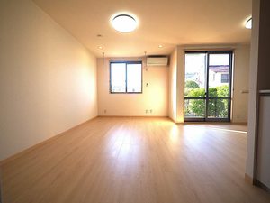 ニューディアス中根 0102号-2