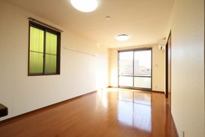 ＭａｓｔＴｏｗｎ富田 C202号-3