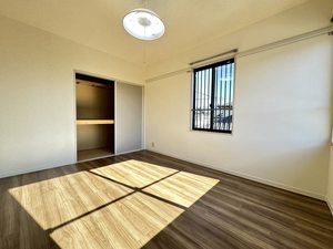 ディアス広畑 B201号-8