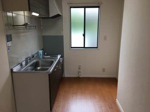 ウイングコート B102号-2
