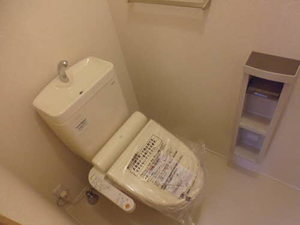 ラ・ヴィータ堀川本郷 B205号-8