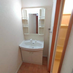 メゾン・ド・ラフィーネ 0305号-12