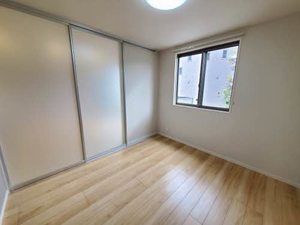 パラドール 0102号-3