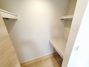 パラドール 0102号-4