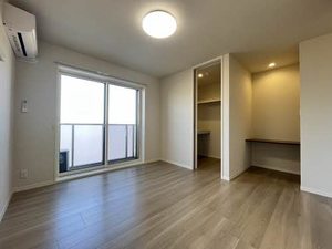 シャーメゾンミラまち 0201号-8