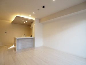 ヴィラ　フロイデ 0102号-9