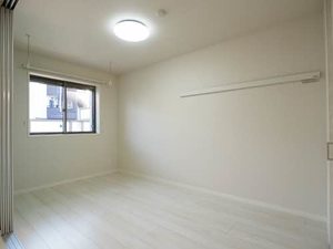 ヴィラ　フロイデ 0102号-10