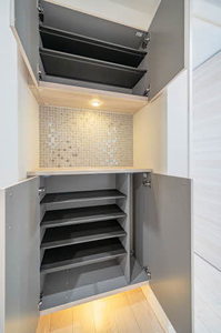 ＳｈａＭａｉｓｏｎ　ＵＮＯＤＯＳＴＲＥＳ 0308号-6