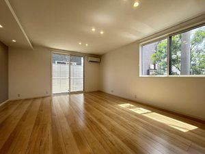 秋吉戸建シャーメゾンＡ-2