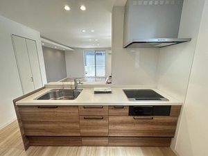 秋吉戸建シャーメゾンＡ-3