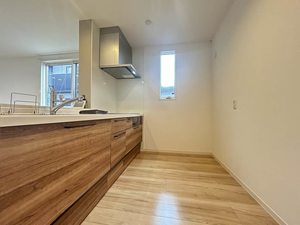 秋吉戸建シャーメゾンＡ-15