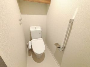 シャーメゾンプレミア鐙 0303号-5