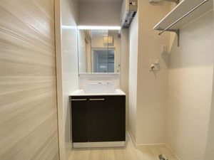 Ａ　Ｃｌｏｕｄ　Ｒｅｓｉｄｅｎｃｅ 0203号-8