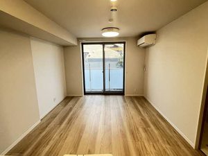 シャーメゾン輝 0105号-3