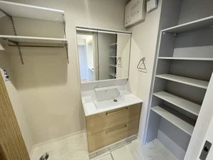 シャーメゾン輝 0105号-8