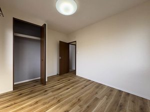 サン シールクロ A202号-4